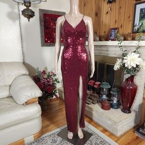 B. Smart Burgundy Spaghetti Strap Sequin Gown with Front Slit